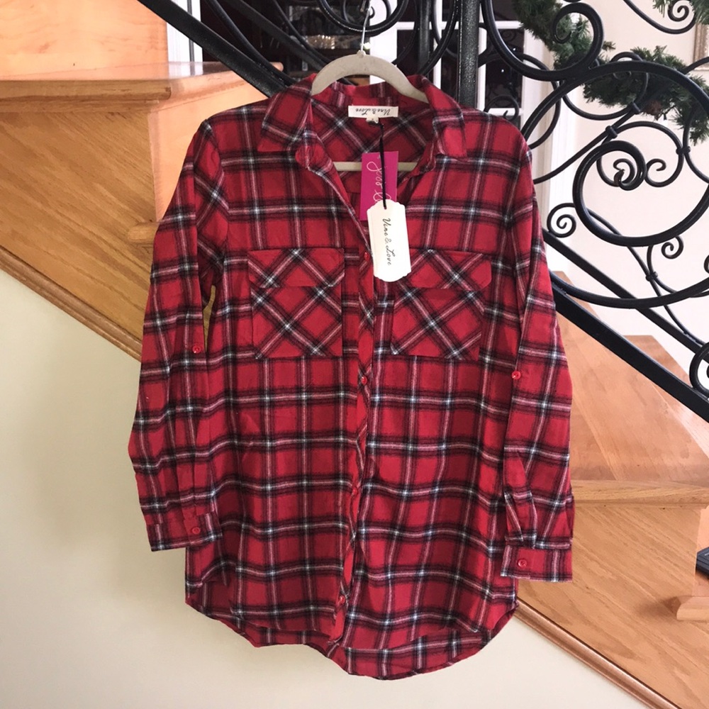 Vine and Love Patrick Plaid Tunic Top